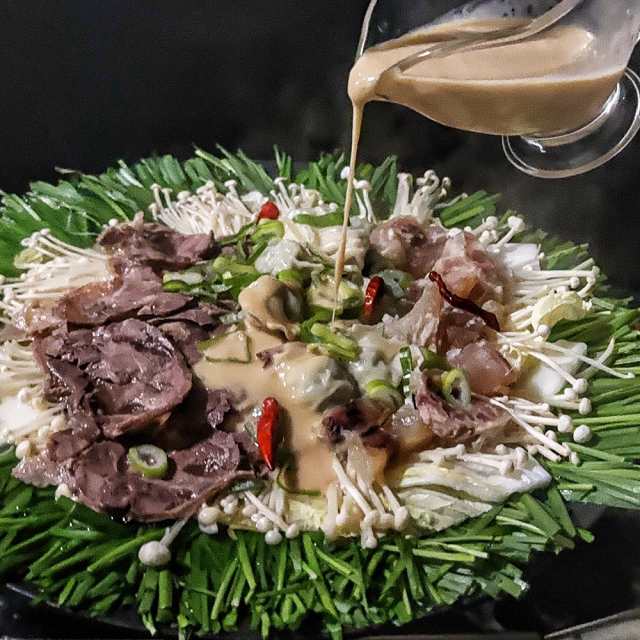 아롱사태 스지전골 푸짐한 수육전골 890g