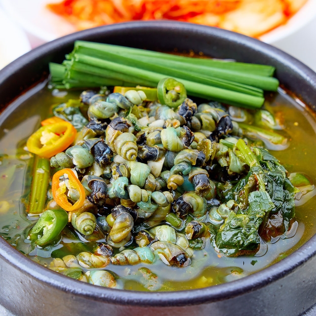 맑고 진한 깊은 맛 아욱다슬기해장국 500g
