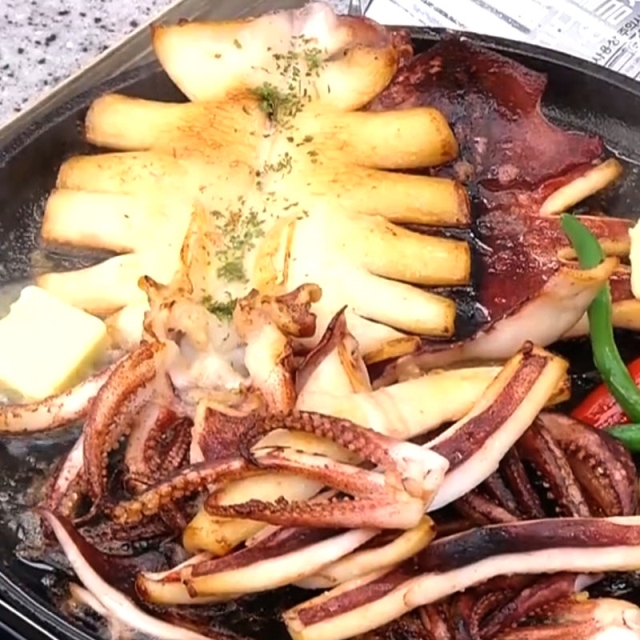 구덕하게 잘말린 반건조오징어 10미 1kg