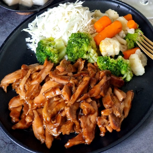 [혼밥고기선생] 전자레인지 30초땡 1인분 양념육(삼겹살&치킨)