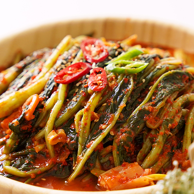 아삭한 식감 풍부한 감칠맛까지! 국산 전라도청년 열무김치