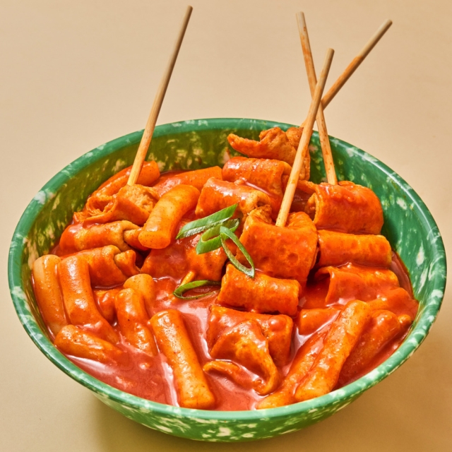 제천 빨간오뎅 떡볶이(꼬치어묵+말랑떡+빨간소스)