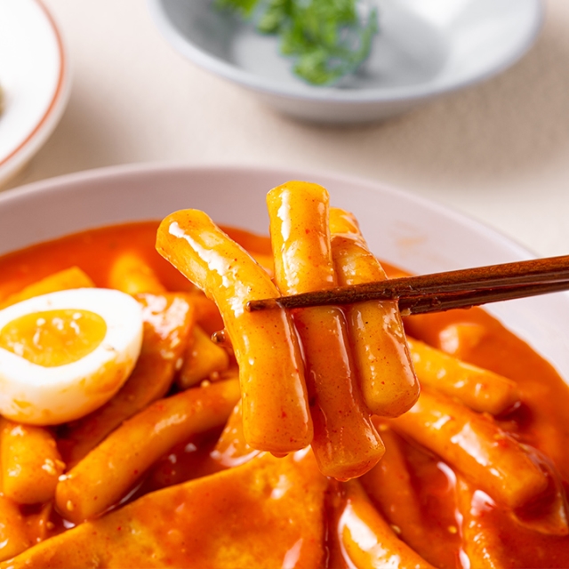 쫄깃한 밀떡 떡볶이 4팩 (김말이/튀김만두/어묵사리 추가 가능)
