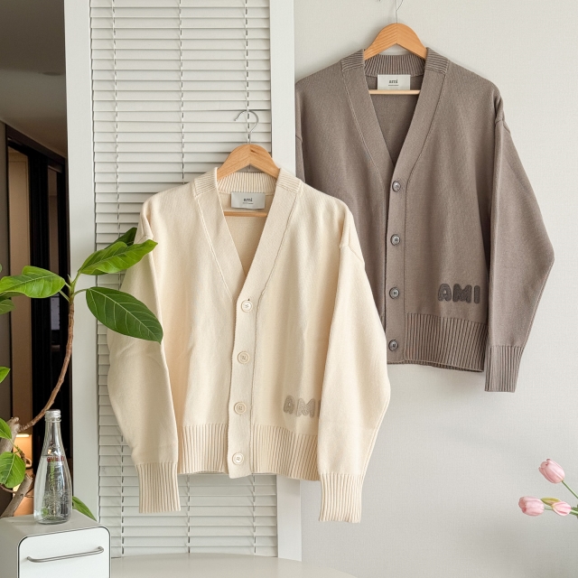 아미 코튼 울 자수 가디건