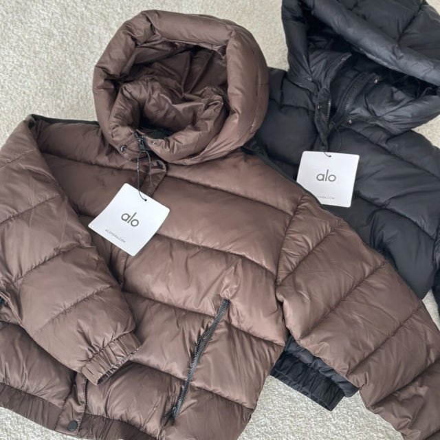 알로 요가 후드 패딩/셰르파 자켓